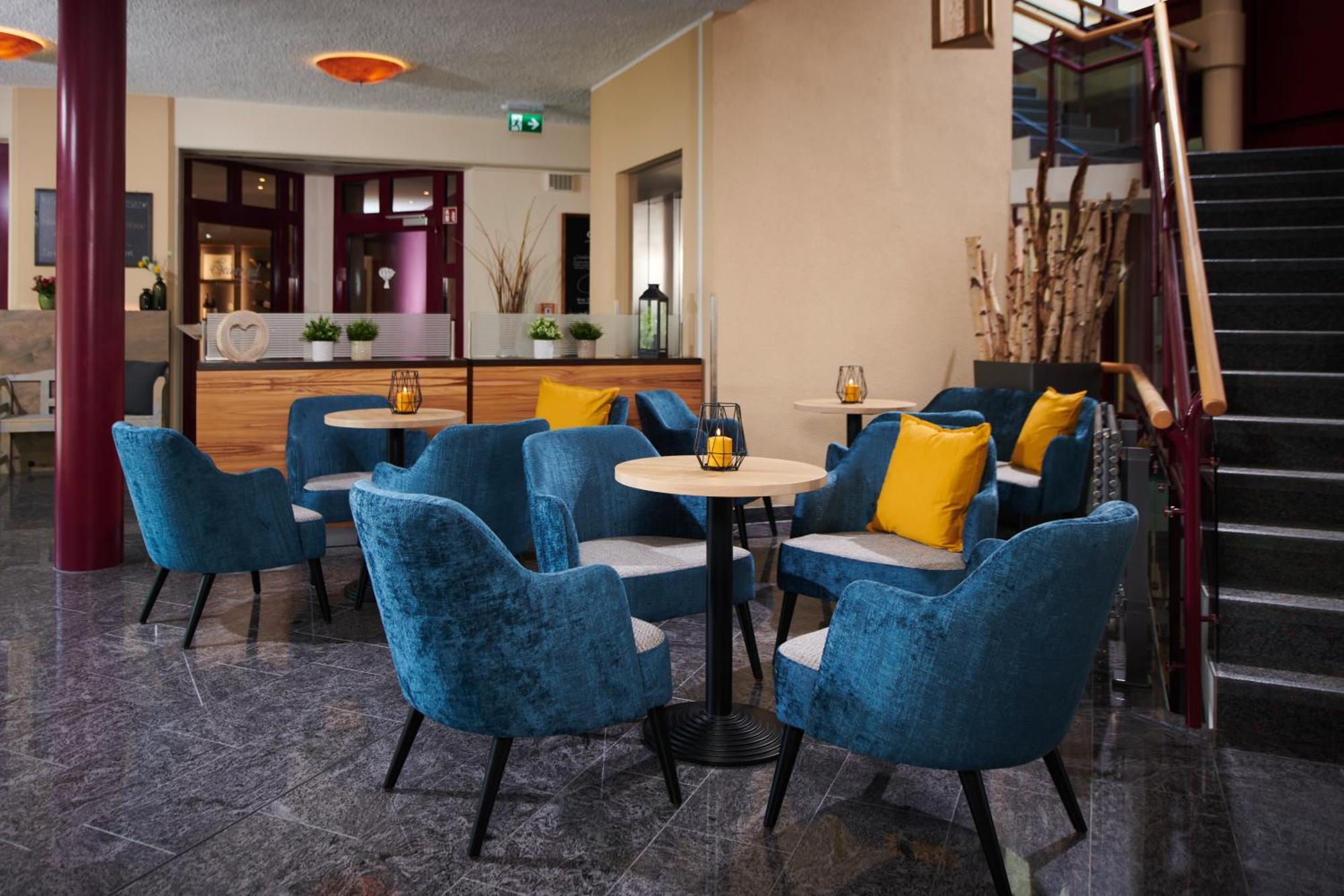 Parkhotel Neustadt Нойщад-ин-Заксен Екстериор снимка