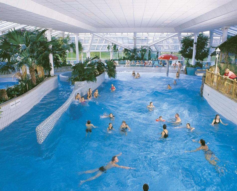 Parkhotel Neustadt Нойщад-ин-Заксен Екстериор снимка